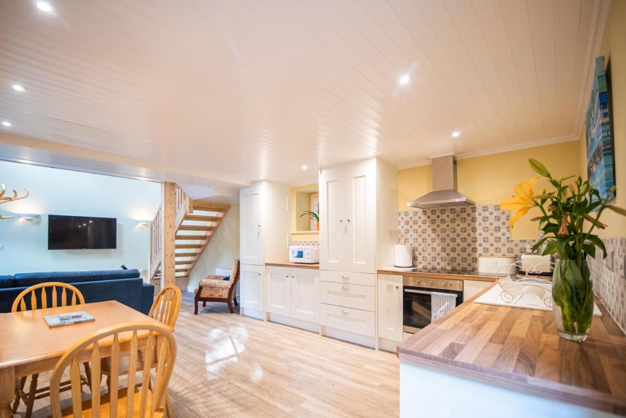 Ardnavaha House - Poolside Cottages Clonakilty Exteriér fotografie
